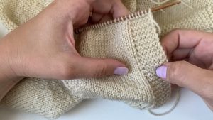 Chaqueta para bebe a palillos